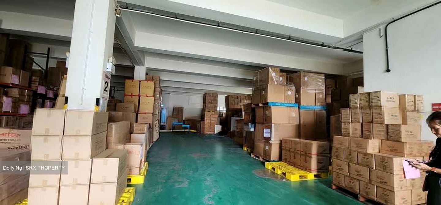Neythal Road (D22), Factory #588091151